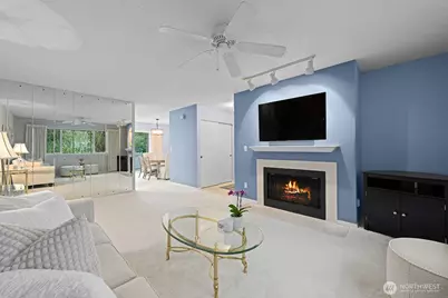 9919 NE 144th Lane #606, Kirkland, WA 98034 - Photo 5