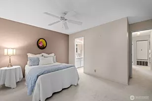 9919 NE 144th Ln, Kirkland, WA 98034 - Photo 17