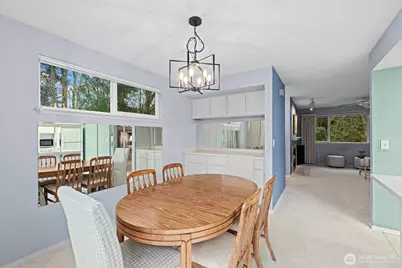 9919 NE 144th Lane #606, Kirkland, WA 98034 - Photo 11