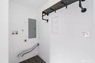 713 N Main Ave, Ridgefield, WA 98642 - Photo 23