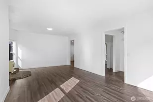 713 N Main Ave, Ridgefield, WA 98642 - Photo 13