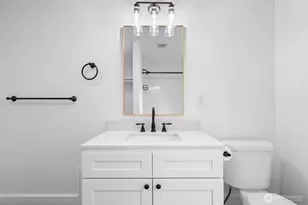 713 N Main Ave, Ridgefield, WA 98642 - Photo 37