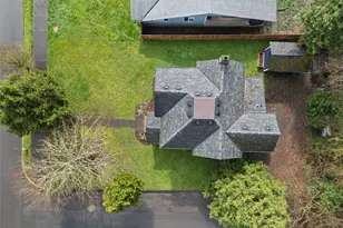 713 N Main Ave, Ridgefield, WA 98642 - Photo 3