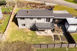 105 SW 129th St, Burien, WA 98146 - Photo 33