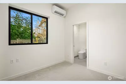 415 99th Avenue NE, Bellevue, WA 98004 - Photo 17