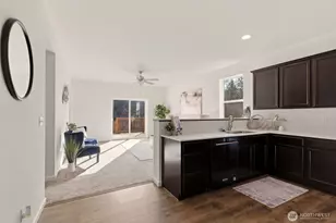 11222 191st St Ct E, Puyallup, WA 98374 - Photo 7