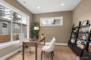 24922 SE 17th St, Sammamish, WA 98075 - Photo 5