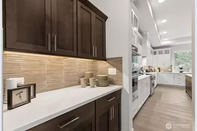 24922 SE 17th Street #1, Sammamish, WA 98075 - Photo 7