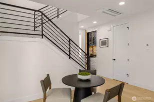 11413 NE 91st St, Kirkland, WA 98033 - Photo 7