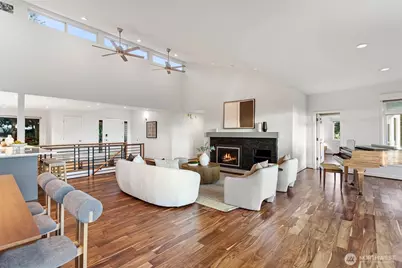 5525 Highland Drive, Bellevue, WA 98006 - Photo 11