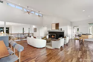 5525 Highland Dr, Bellevue, WA 98006 - Photo 11