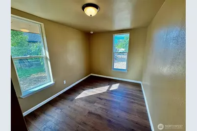 817 Perkins Street, Milton-Freewater, OR 97862 - Photo 7