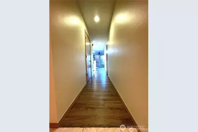 1323 Boren Avenue #303, Seattle, WA 98101 - Photo 5