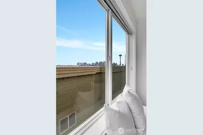 815 2nd Avenue N #A, Seattle, WA 98109 - Photo 23