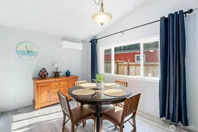 350 E Lakeshore Drive E, Shelton, WA 98584 - Photo 9