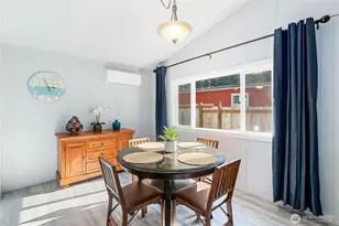 350 E Lakeshore Drive East, Shelton, WA 98584 - Photo 9