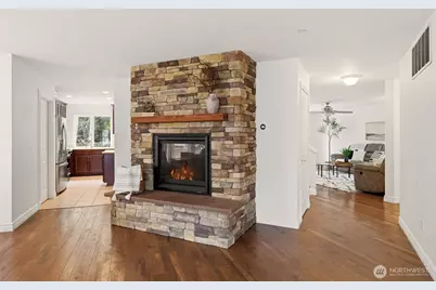 2839 Hyland Street, DuPont, WA 98327 - Photo 7