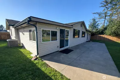 198 Octopus Avenue NE, Ocean Shores, WA 98569 - Photo 7