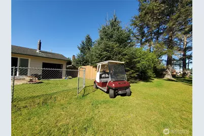198 Octopus Avenue NE, Ocean Shores, WA 98569 - Photo 11