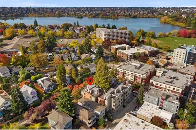 6544 A Latona Avenue NE, Seattle, WA 98115 - Photo 3