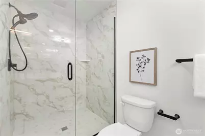 6544 A Latona Avenue NE, Seattle, WA 98115 - Photo 19