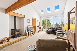 1813 E 3rd St, Port Angeles, WA 98362 - Photo 5