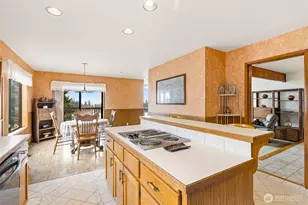 1813 E 3rd St, Port Angeles, WA 98362 - Photo 11