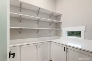 13045 75th Pl S, Seattle, WA 98178 - Photo 9