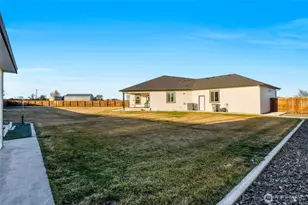 2054 Road H 2 NE, Moses Lake, WA 98837 - Photo 35