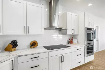 2054 Road H.2 NE, Moses Lake, WA 98837 - Photo 13