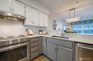 9499 Semiahmoo Pkwy, Blaine, WA 98230 - Photo 9