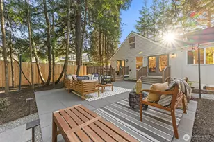 12250 Densmore Ave N, Seattle, WA 98133 - Photo 29