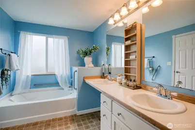 828 Ocean Avenue, Cosmopolis, WA 98595 - Photo 19