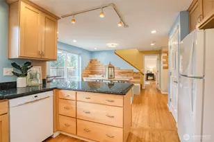 828 Ocean Ave, Cosmopolis, WA 98595 - Photo 15