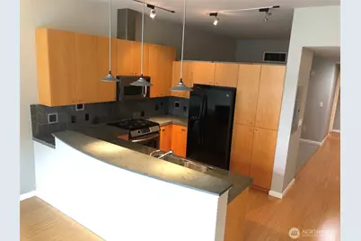 17 W Mercer Street #219, Seattle, WA 98119 - Photo 7