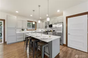 18407 Hawksview Dr, Arlington, WA 98223 - Photo 3