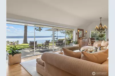 19263 Edgecliff Drive SW, Normandy Park, WA 98166 - Photo 9