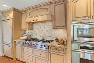 19263 Edgecliff Dr SW, Normandy Park, WA 98166 - Photo 17