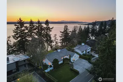 19263 Edgecliff Drive SW, Normandy Park, WA 98166 - Photo 1