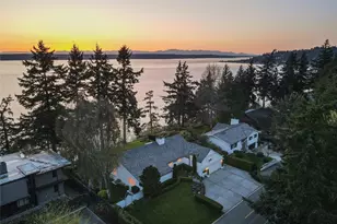 19263 Edgecliff Dr SW, Normandy Park, WA 98166 - Photo 1