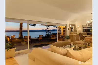 19263 Edgecliff Drive SW, Normandy Park, WA 98166 - Photo 11