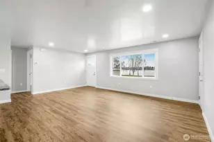 3120 W Lakeside Dr, Moses Lake, WA 98837 - Photo 9