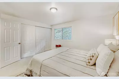 22906 Edmonds Way #10, Edmonds, WA 98020 - Photo 19