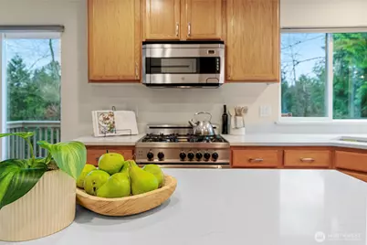 625 191st Street SW, Lynnwood, WA 98036 - Photo 11