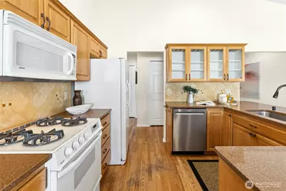 19424 2nd Drive SE #B, Bothell, WA 98012 - Photo 11