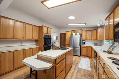 23306 N Lake Cochran Road, Monroe, WA 98272 - Photo 11