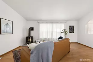 171 NE Averys Ln, Poulsbo, WA 98370 - Photo 5