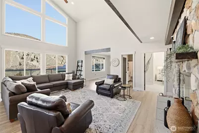 540 Lake Front Drive, Orondo, WA 98843 - Photo 7