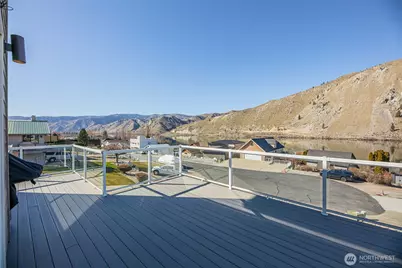 540 Lake Front Drive, Orondo, WA 98843 - Photo 29