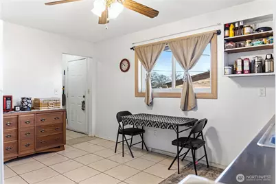 330 Edmonds Street, Omak, WA 98841 - Photo 19